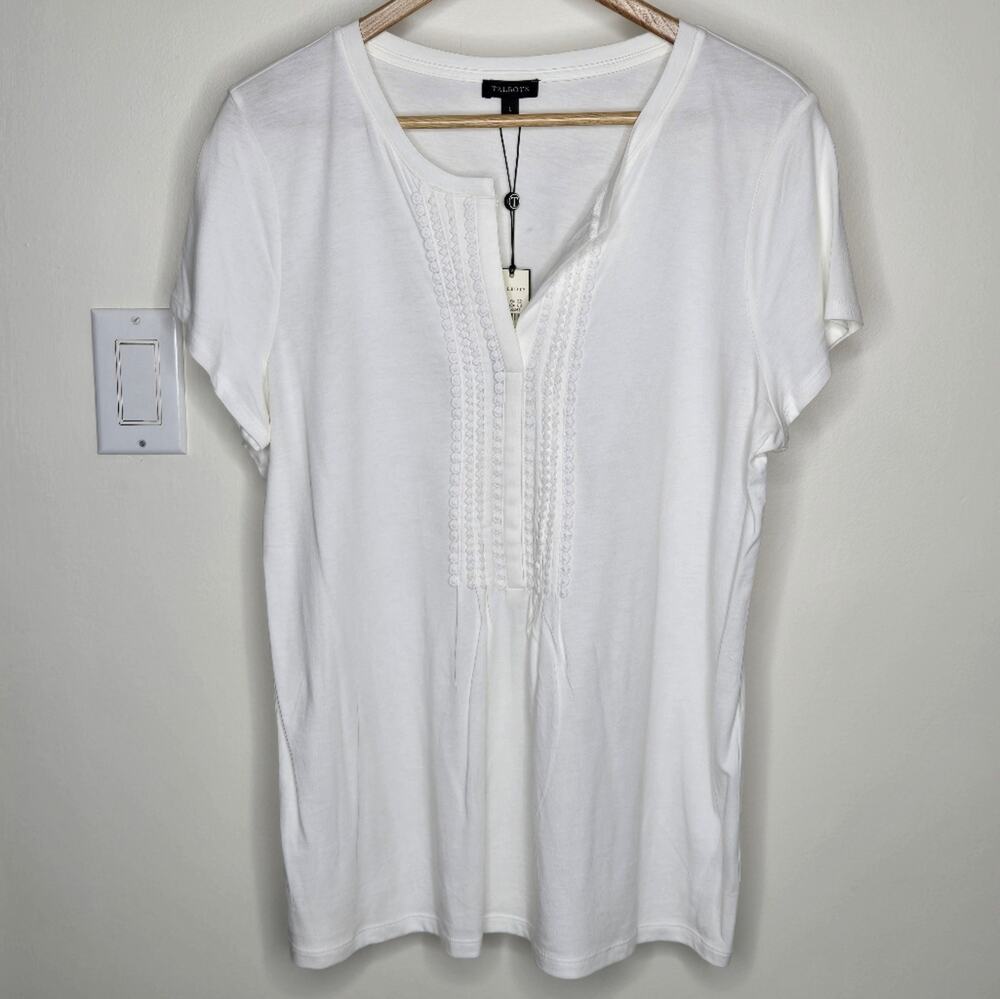 NWT  TALBOTS Women's Off-White Pleated Vneck Shortsleeve Top Size Large
